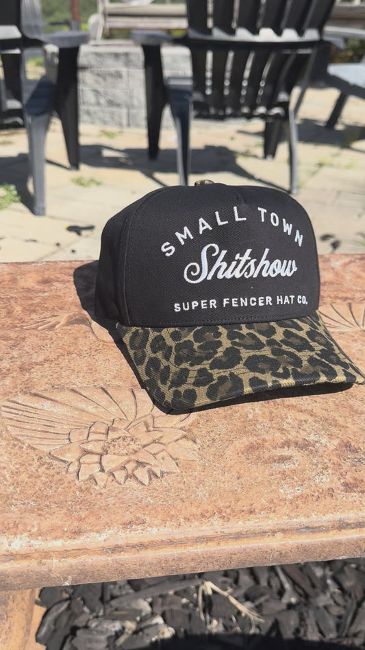 Small Town Shitshow - black